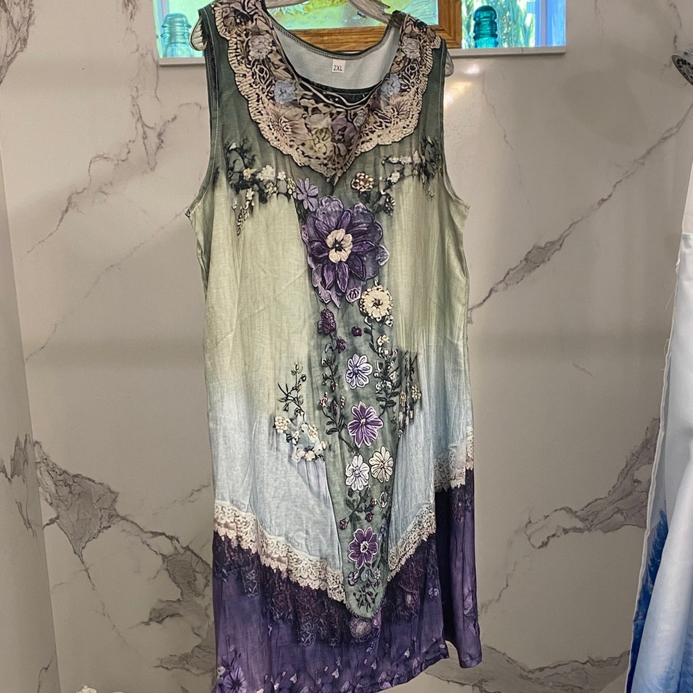 Floral Lace Ombre Dress